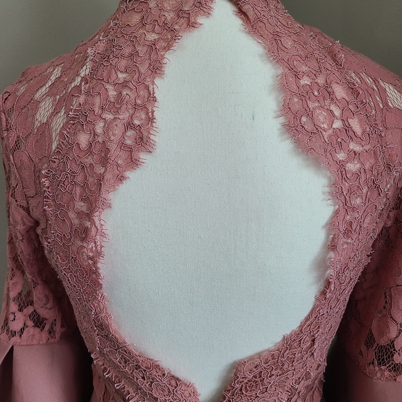 Asos fluted sleeve scuba lace dress - Picture 11 of 11